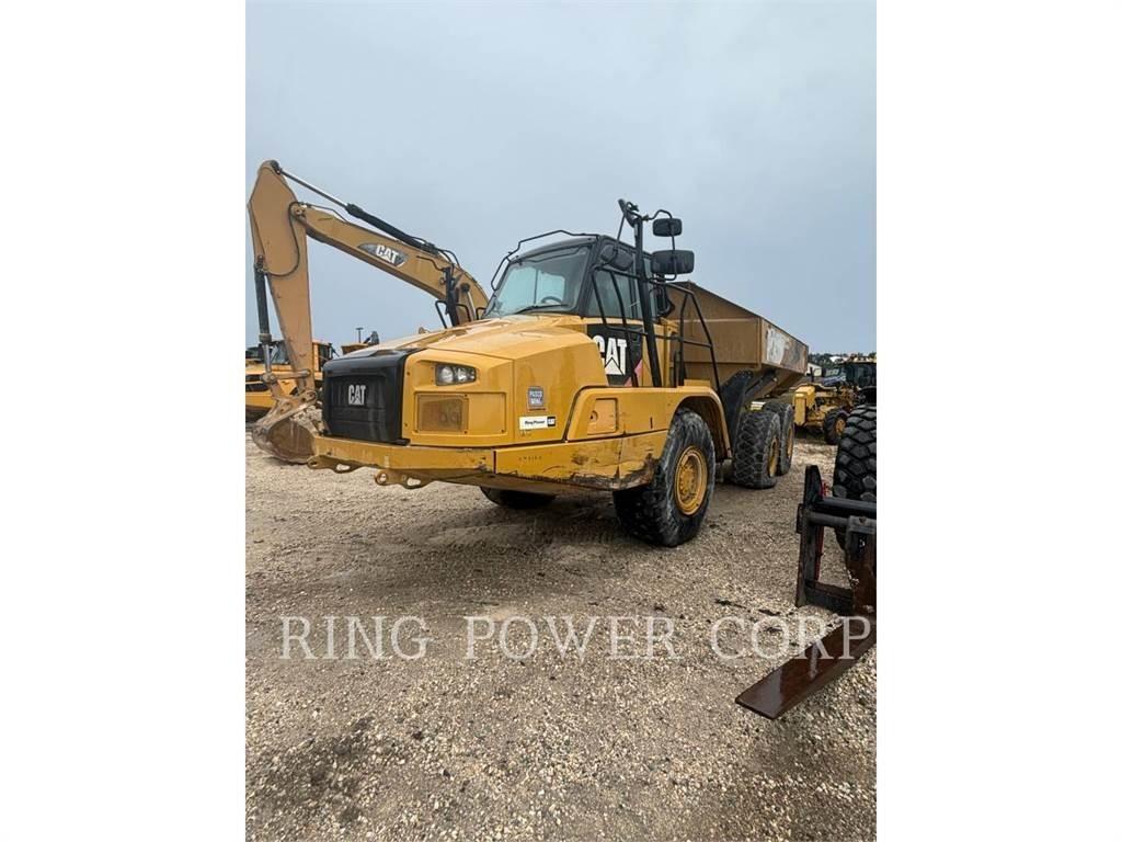 CAT 730CTG ساحبات مفصلية