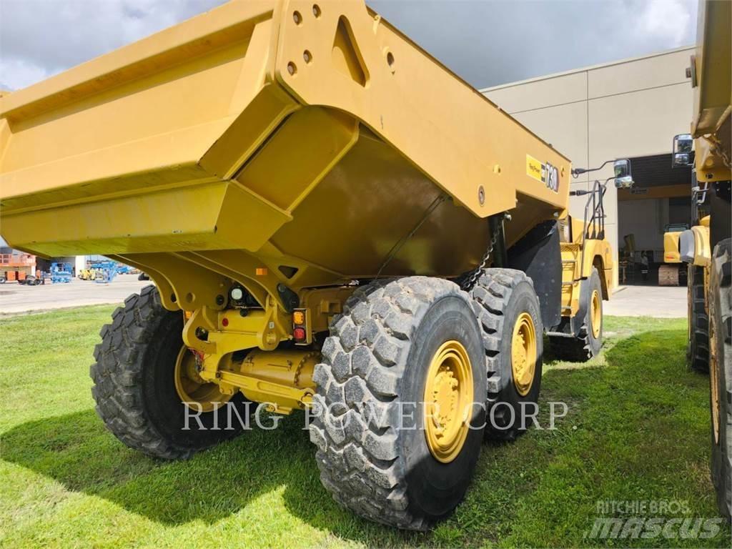 CAT 730TG ساحبات مفصلية