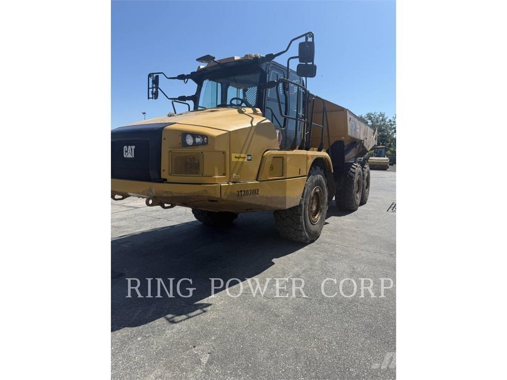CAT 730TG ساحبات مفصلية