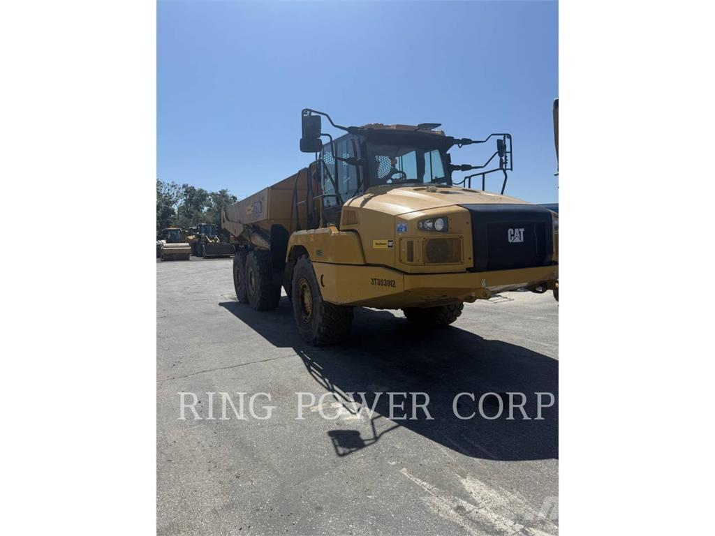 CAT 730TG ساحبات مفصلية