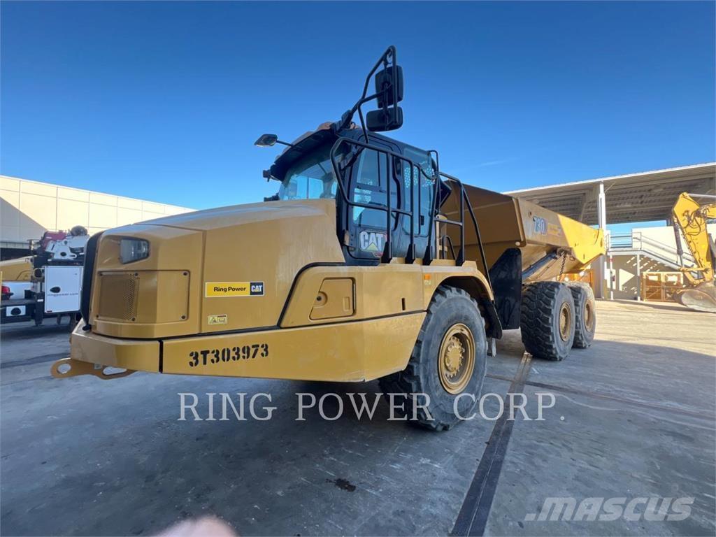CAT 730TG ساحبات مفصلية