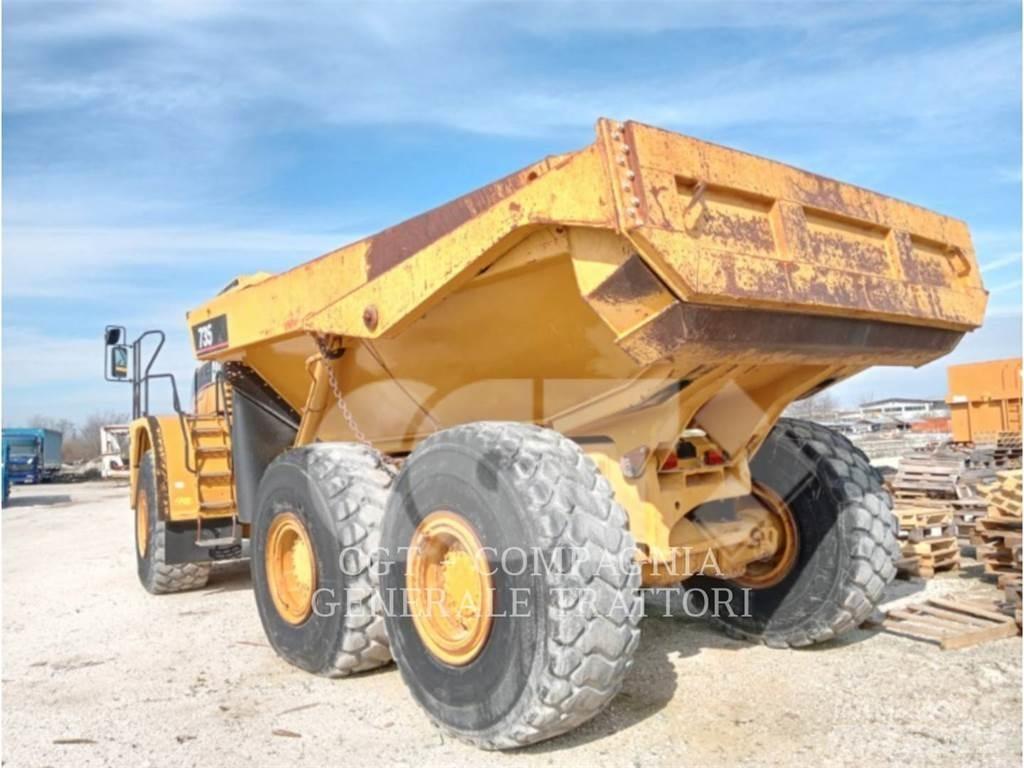 CAT 735 ساحبات مفصلية