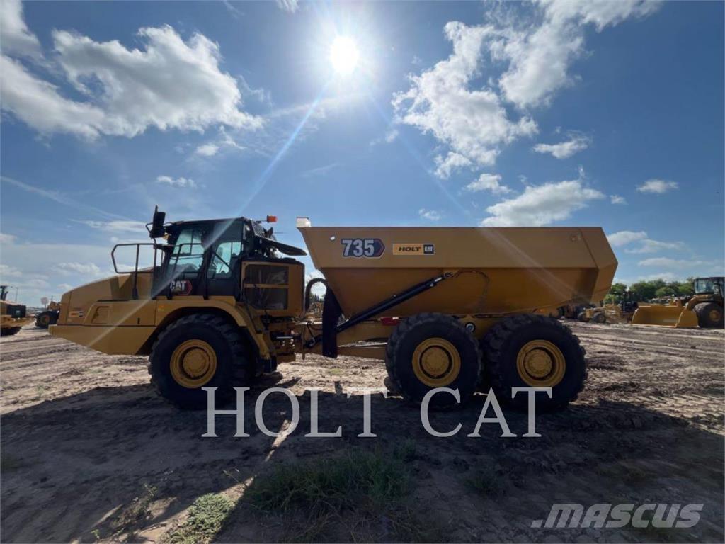 CAT 735 ساحبات مفصلية