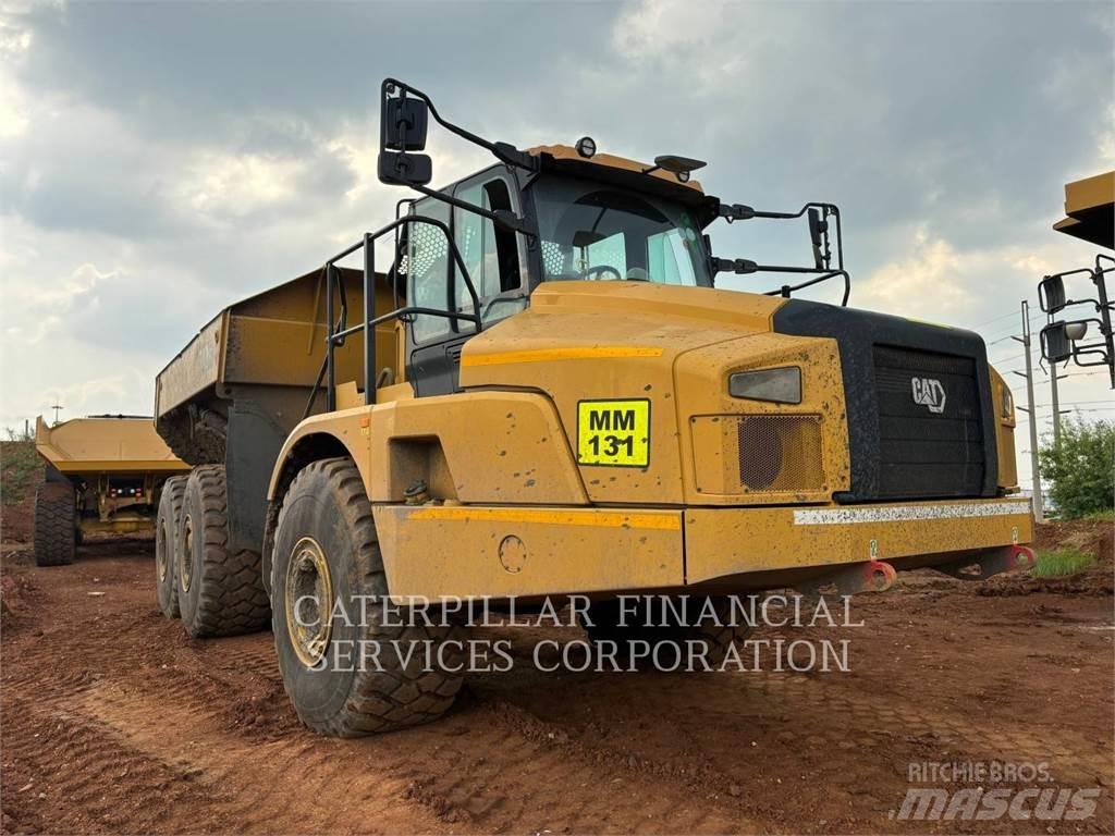 CAT 740-04GC ساحبات مفصلية