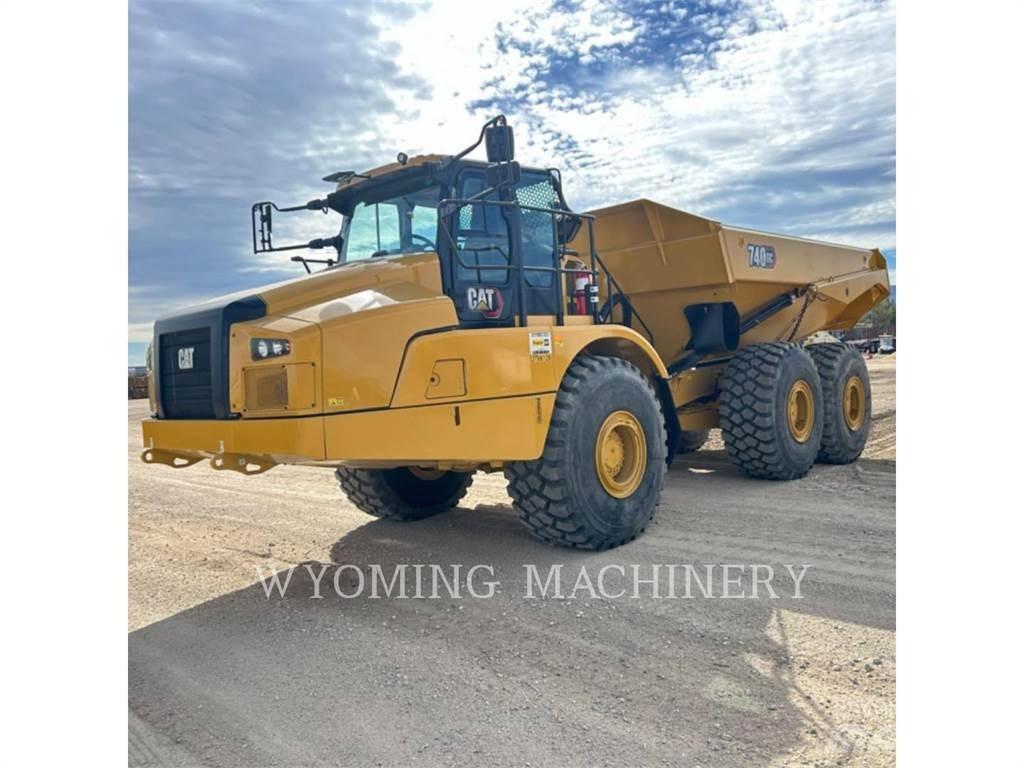 CAT 740 GC ساحبات مفصلية