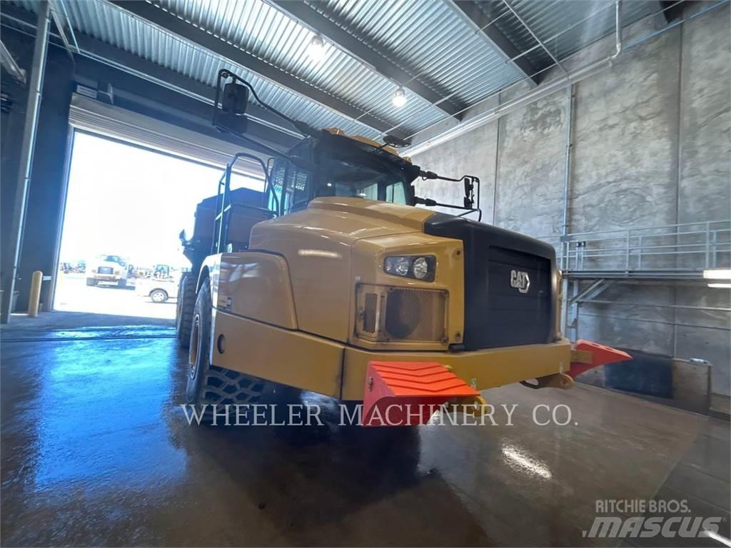 CAT 740 GC TG ساحبات مفصلية