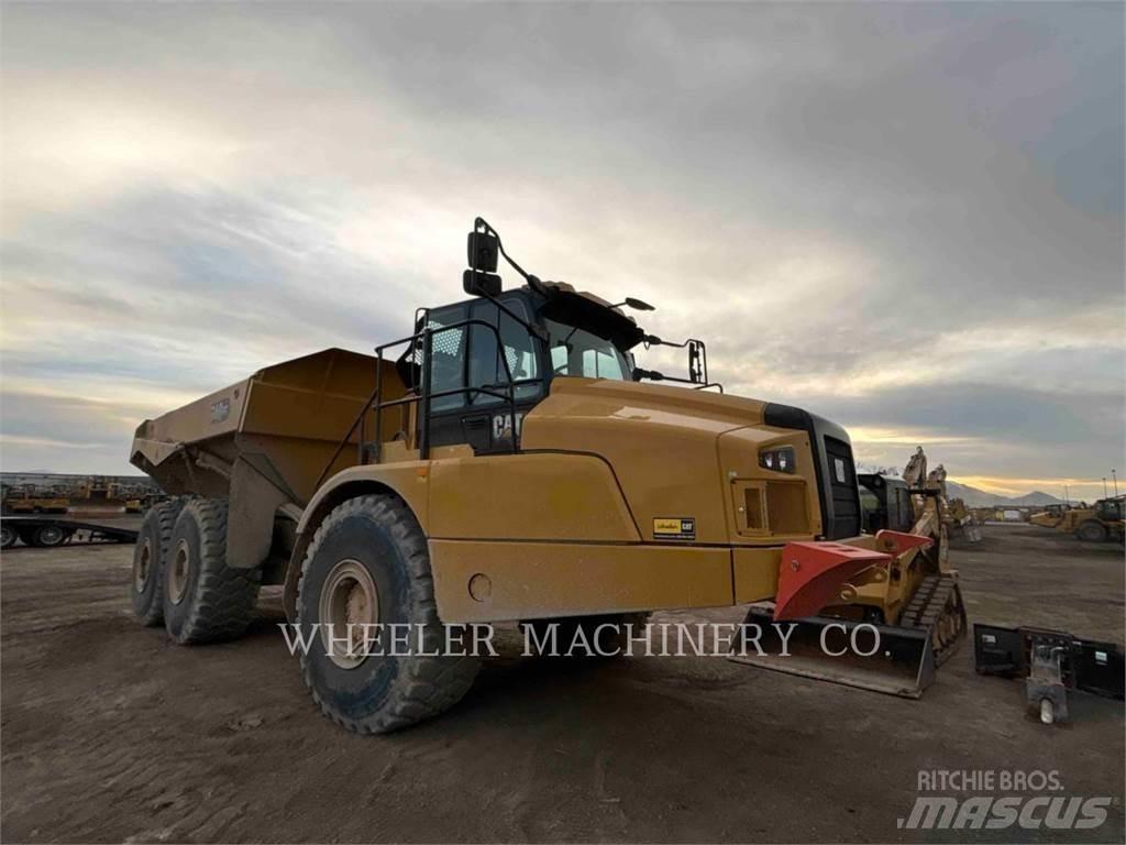 CAT 740 GC TG ساحبات مفصلية