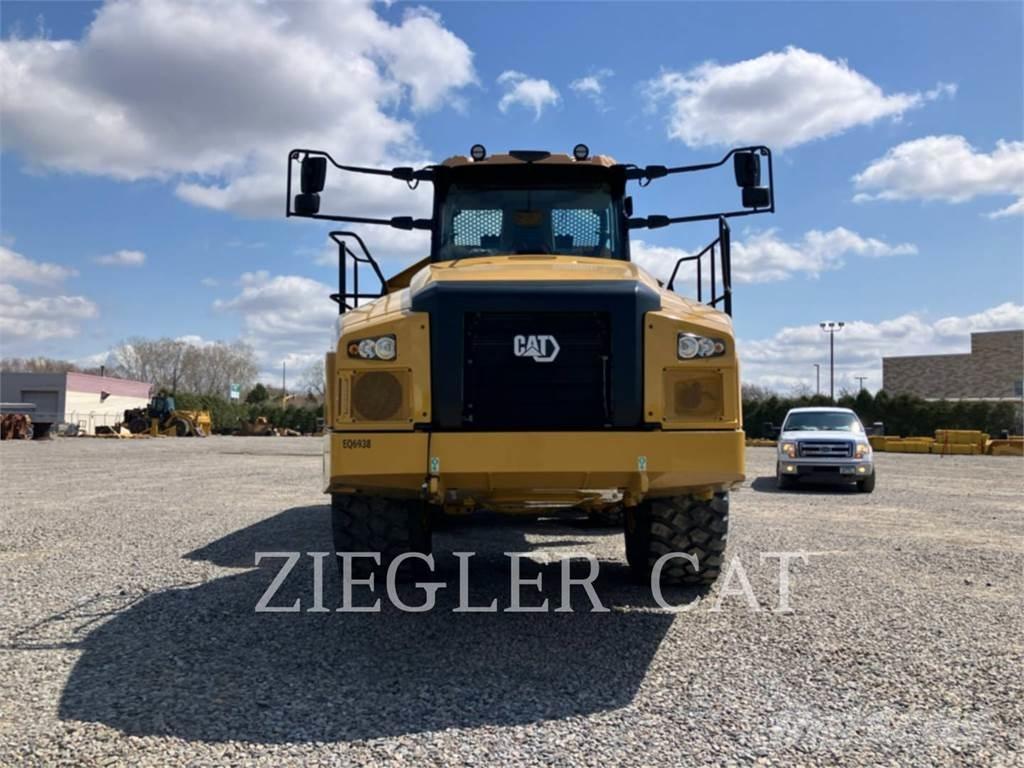 CAT 740GC ساحبات مفصلية