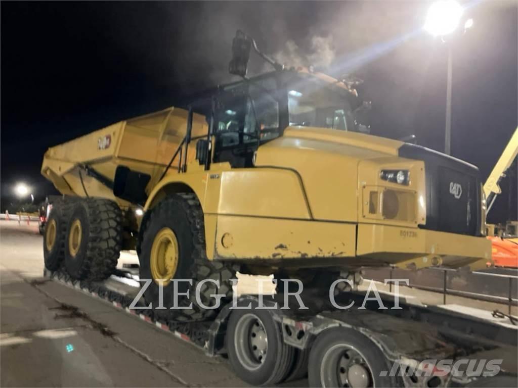 CAT 740GC ساحبات مفصلية
