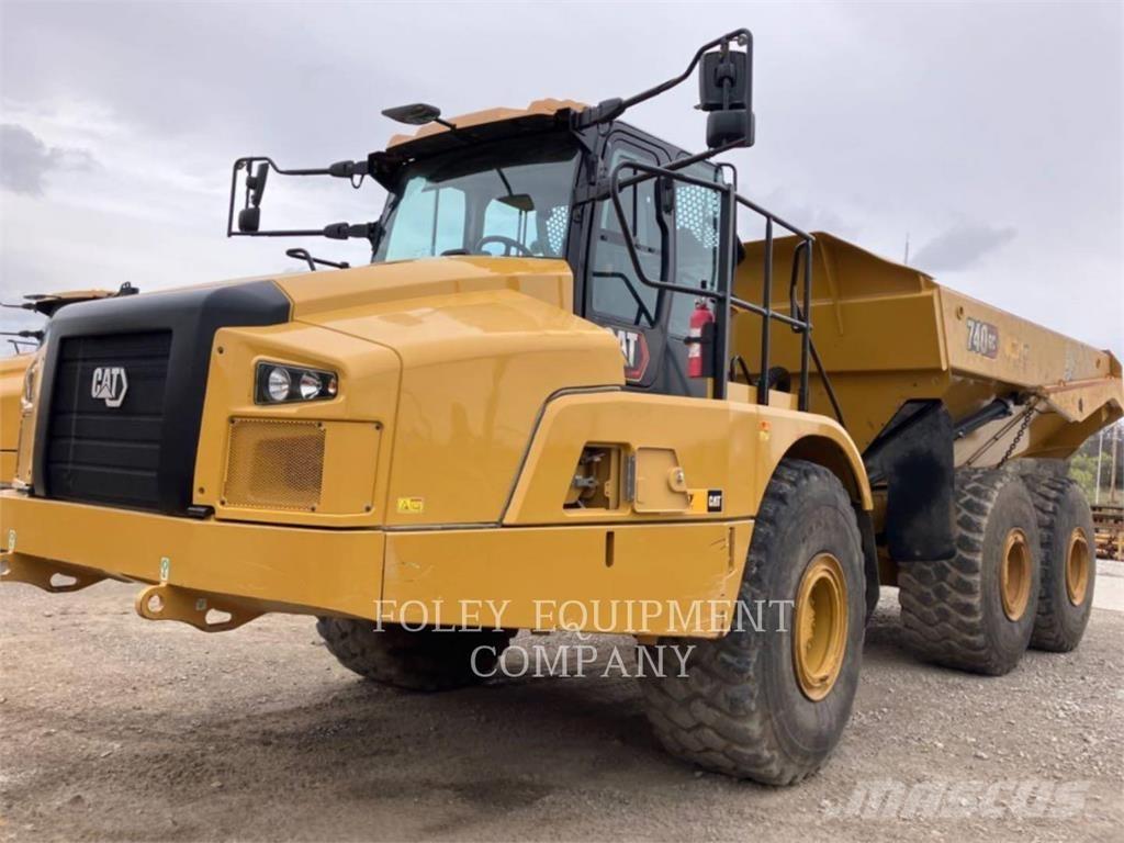 CAT 740GC-04 ساحبات مفصلية