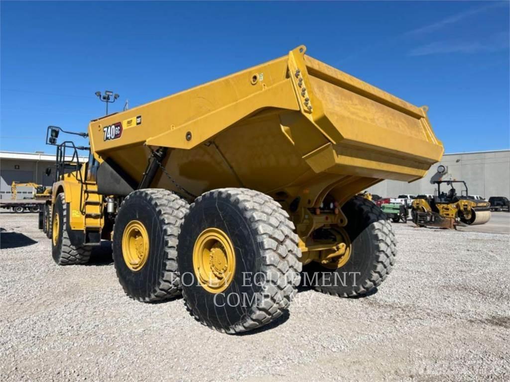 CAT 740GC-04 ساحبات مفصلية