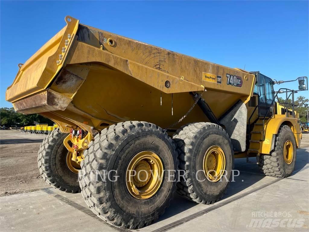 CAT 740GCTG ساحبات مفصلية