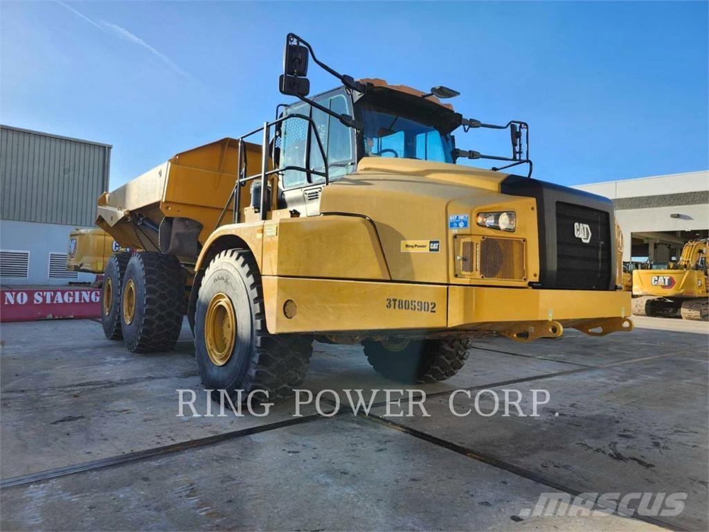 CAT 740GCTG ساحبات مفصلية