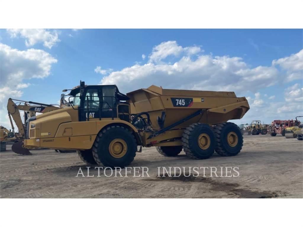 CAT 745 ساحبات مفصلية