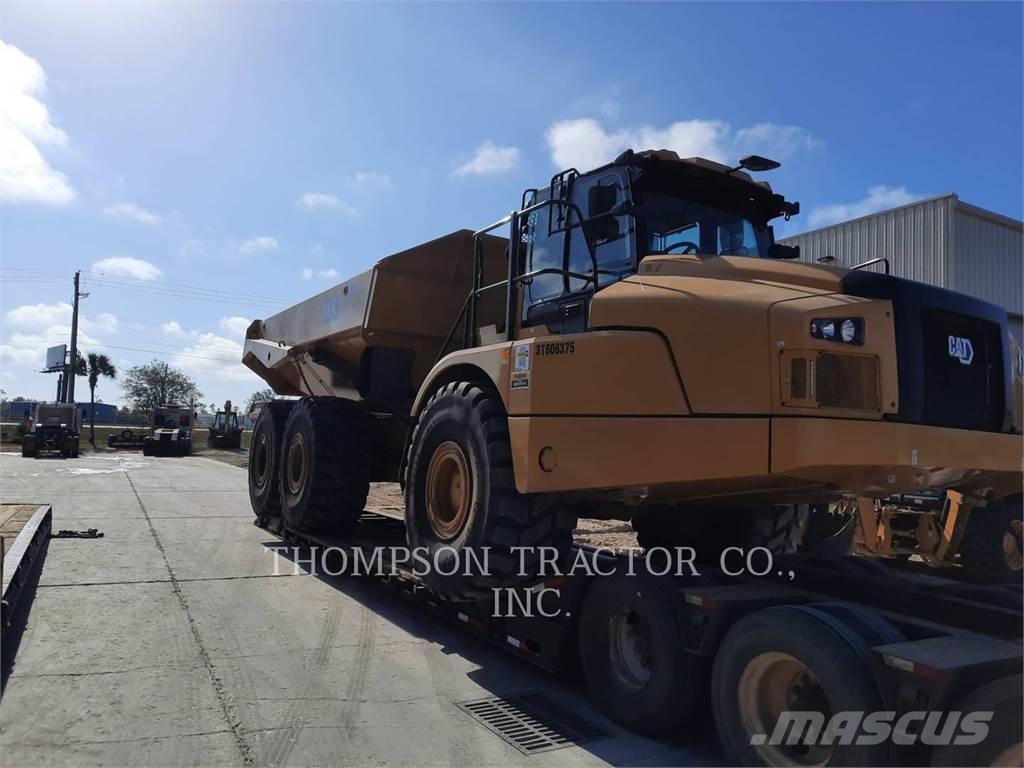CAT 745 ساحبات مفصلية