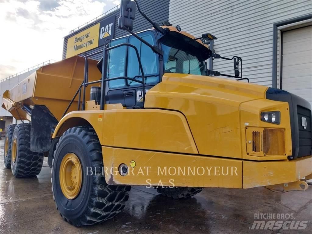 CAT 745 ساحبات مفصلية