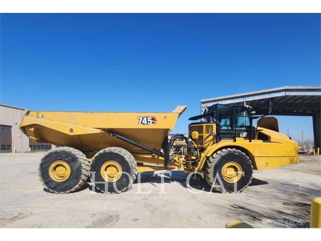 CAT 745 ساحبات مفصلية