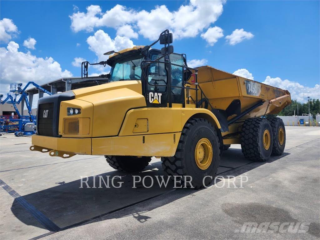 CAT 745 ساحبات مفصلية