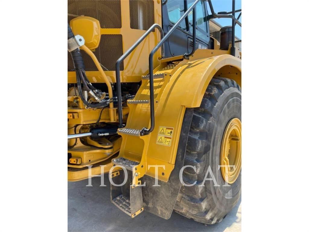 CAT 745 ساحبات مفصلية