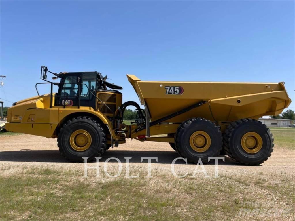 CAT 745 ساحبات مفصلية