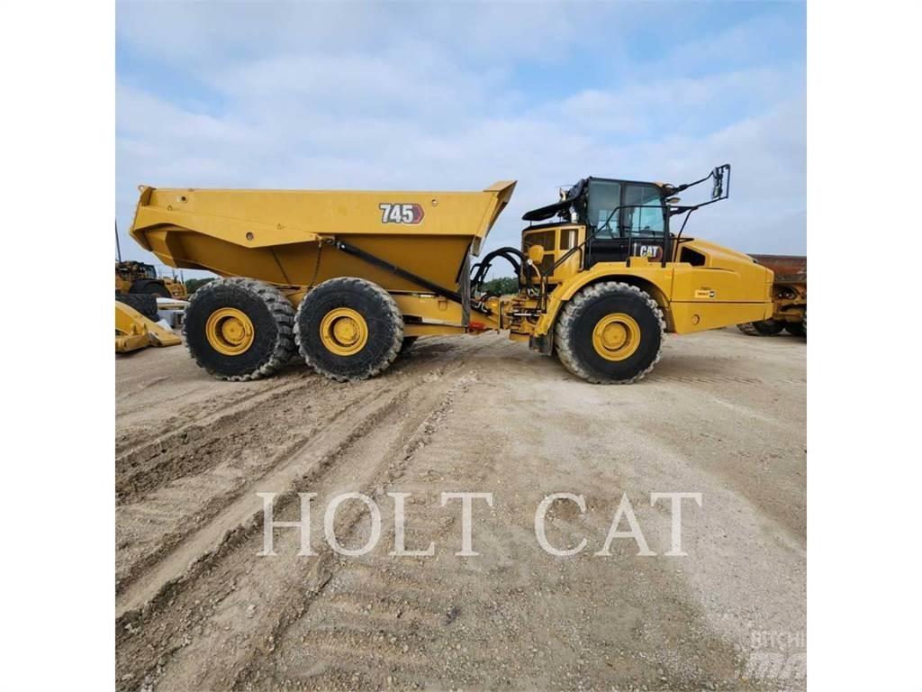 CAT 745 ساحبات مفصلية