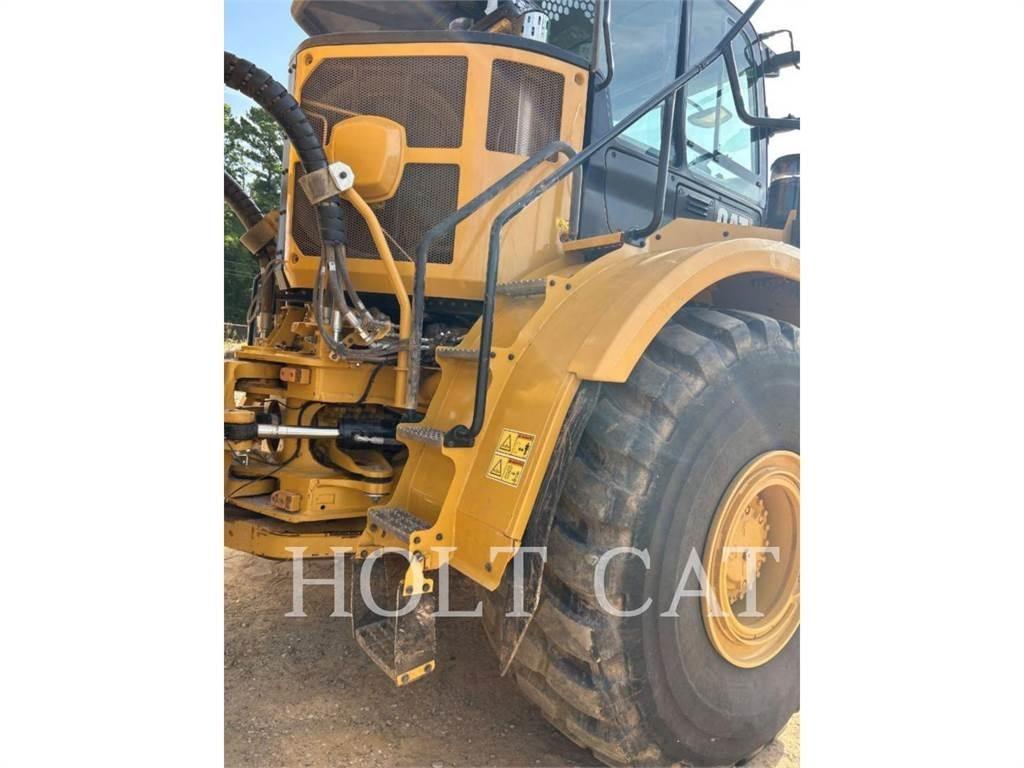 CAT 745 ساحبات مفصلية
