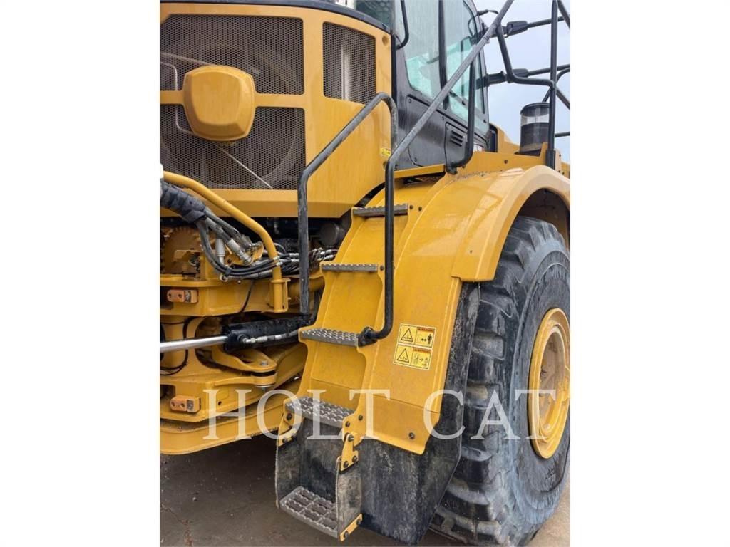 CAT 745 ساحبات مفصلية