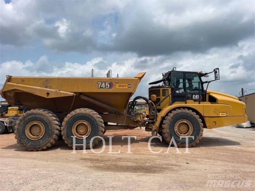 CAT 745 ساحبات مفصلية