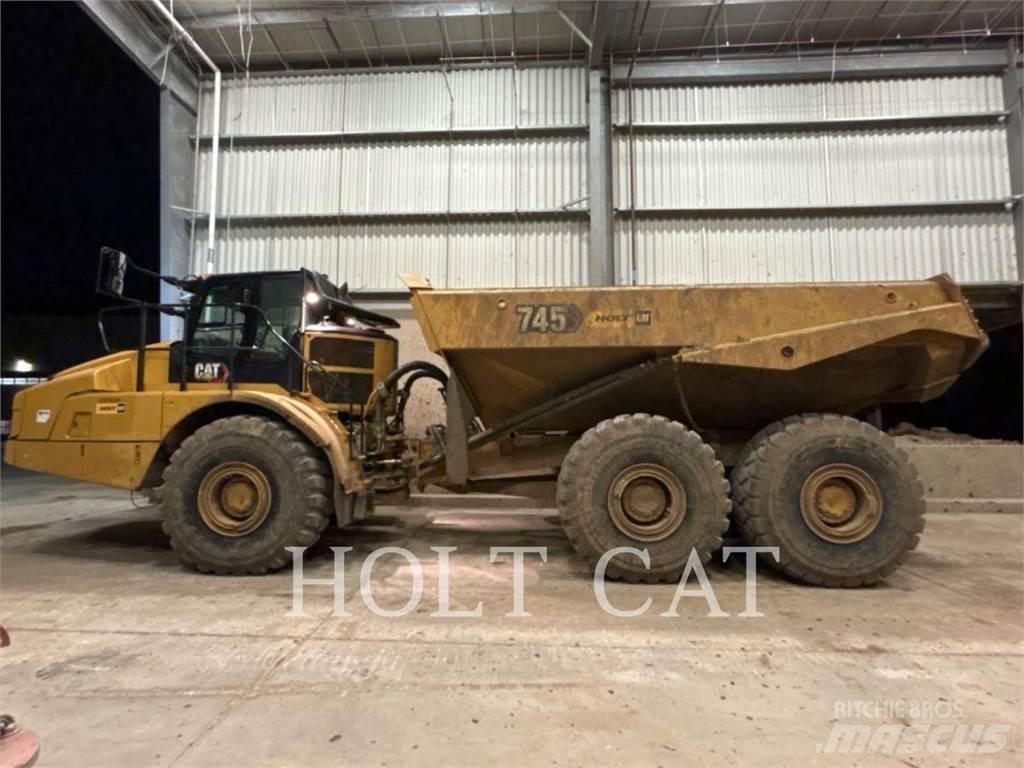 CAT 745 ساحبات مفصلية