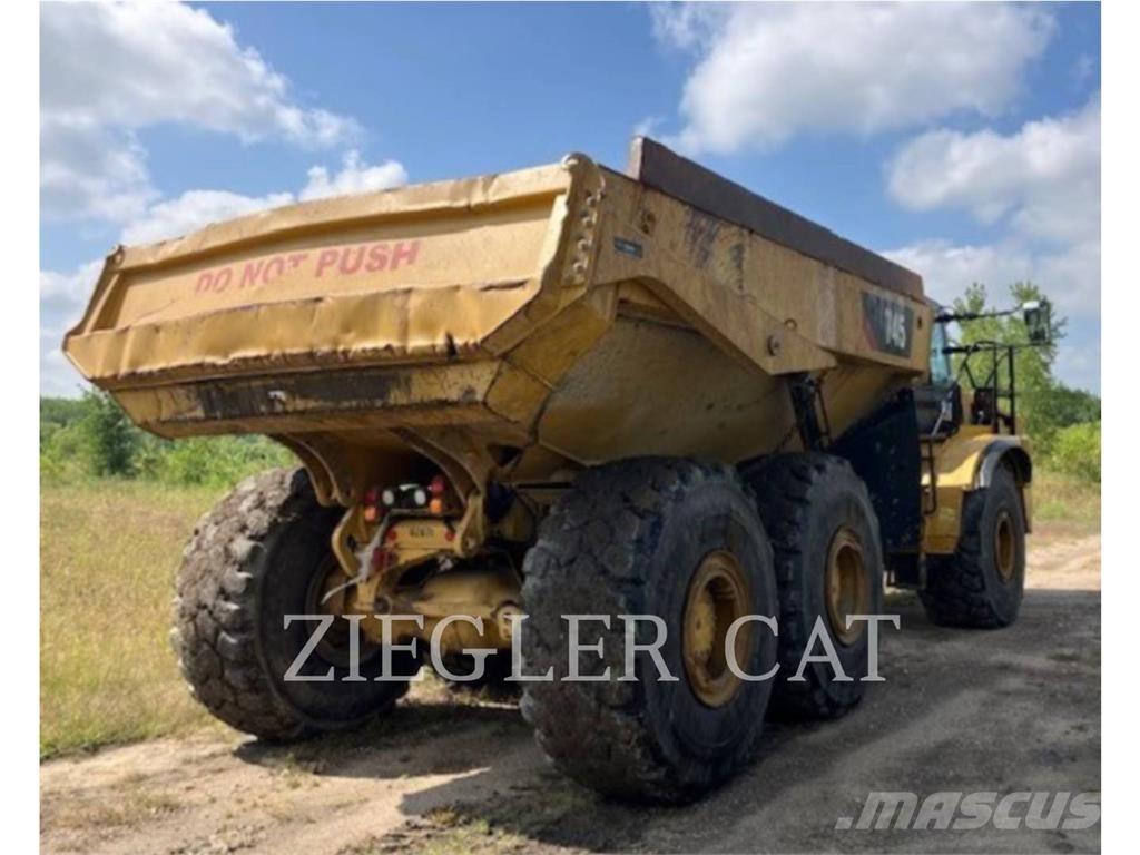 CAT 745 ساحبات مفصلية