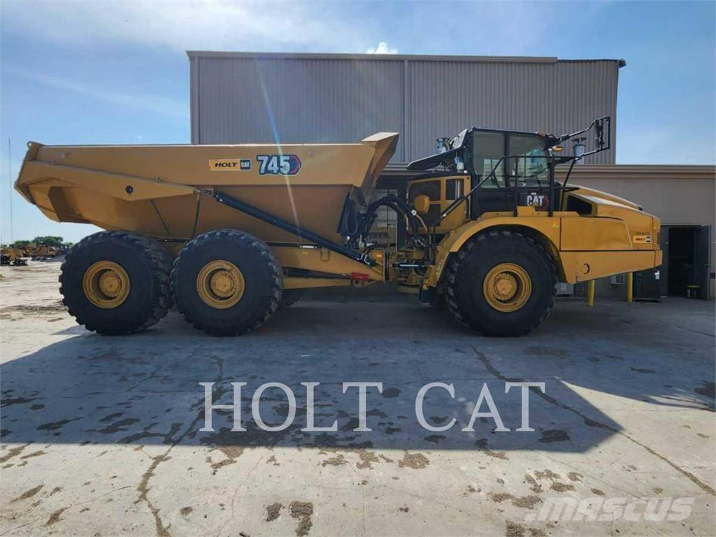 CAT 745 ساحبات مفصلية