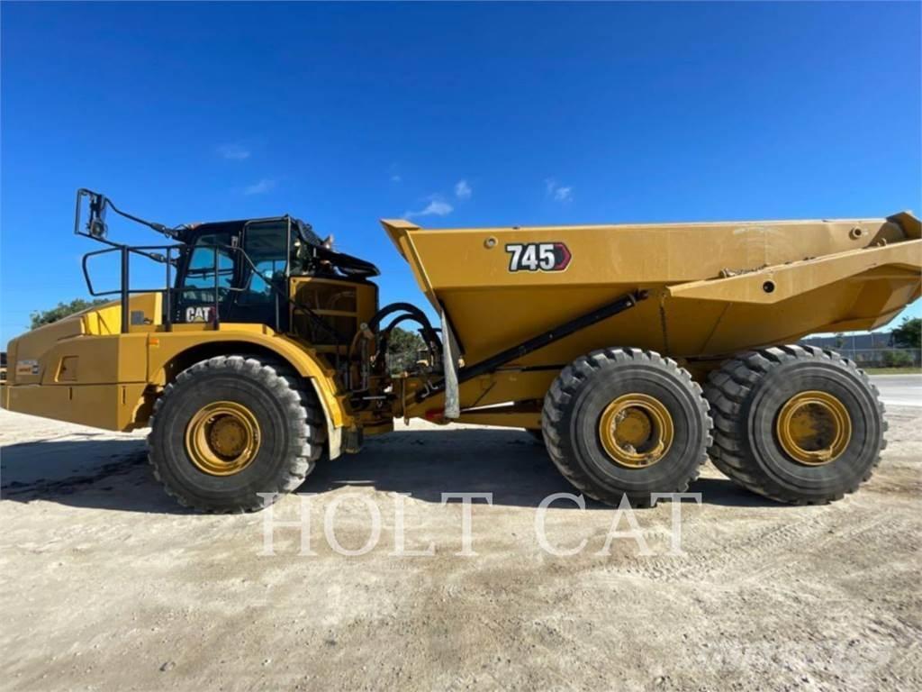 CAT 745 ساحبات مفصلية