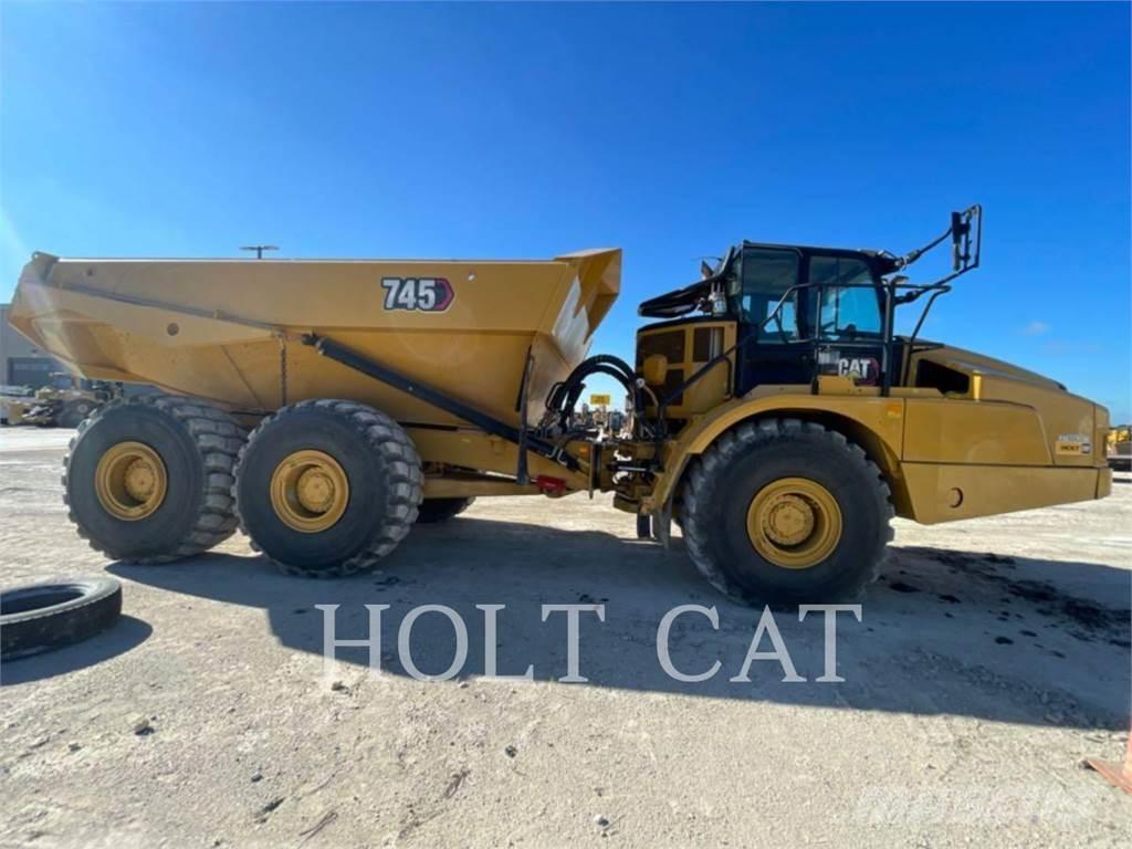 CAT 745 ساحبات مفصلية