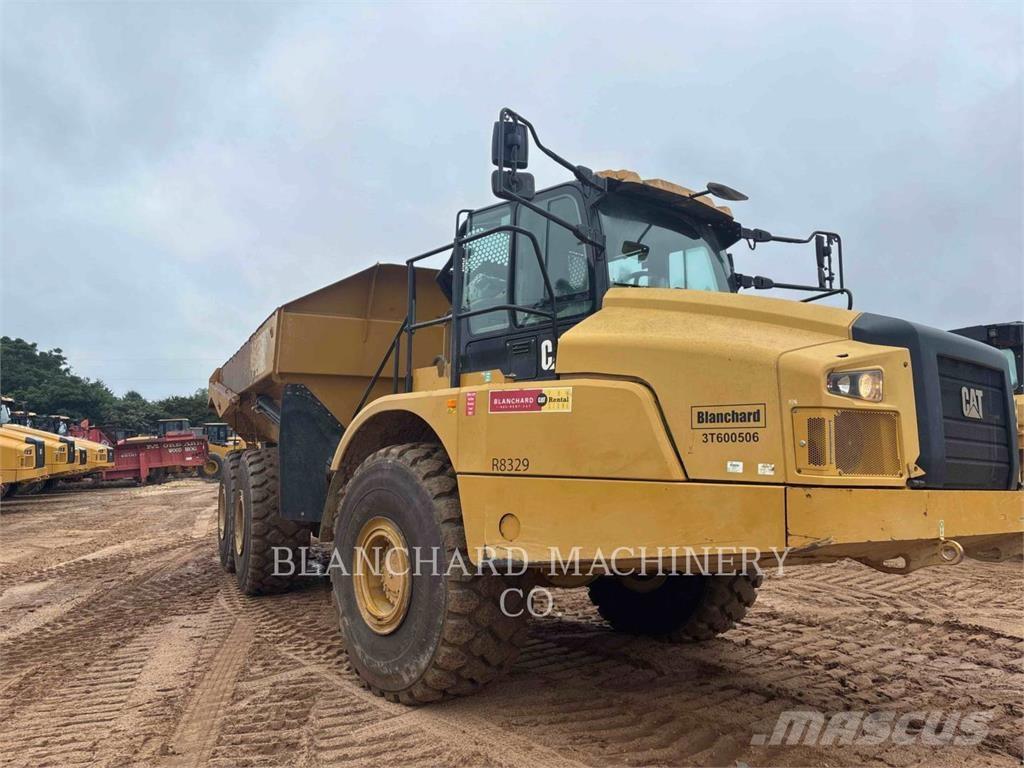 CAT 745 ساحبات مفصلية