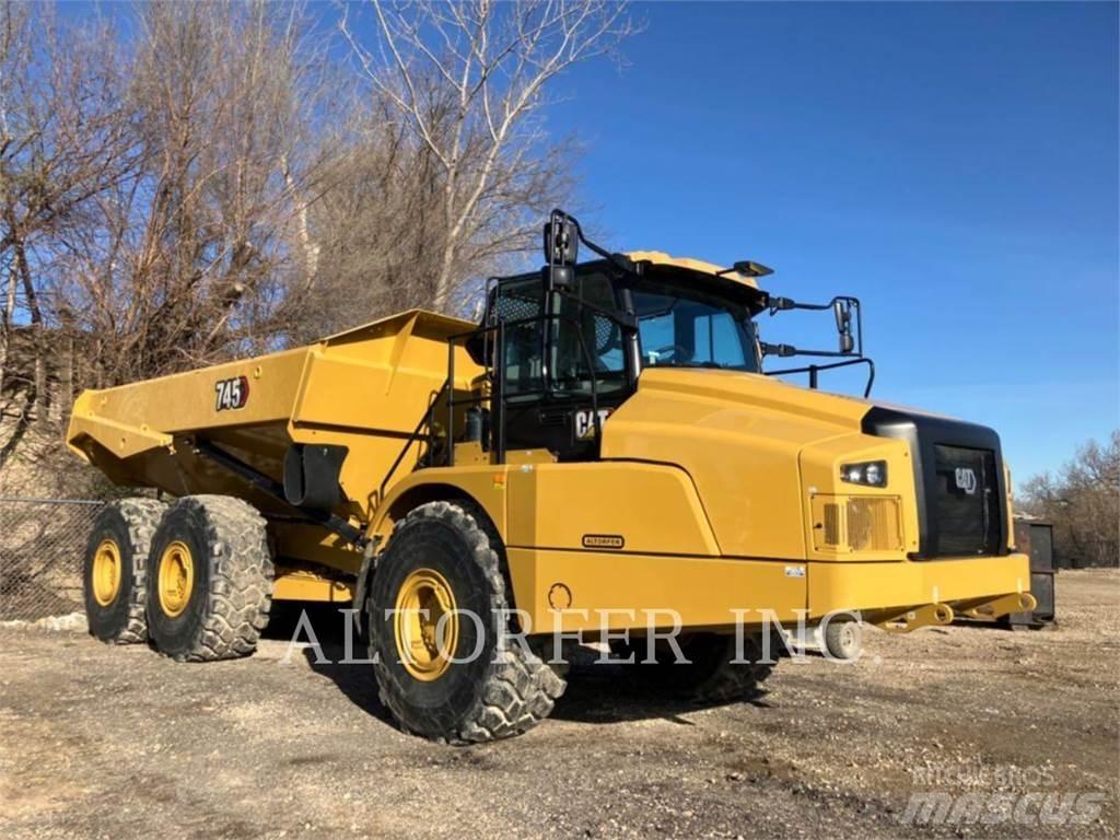 CAT 745-04 ساحبات مفصلية