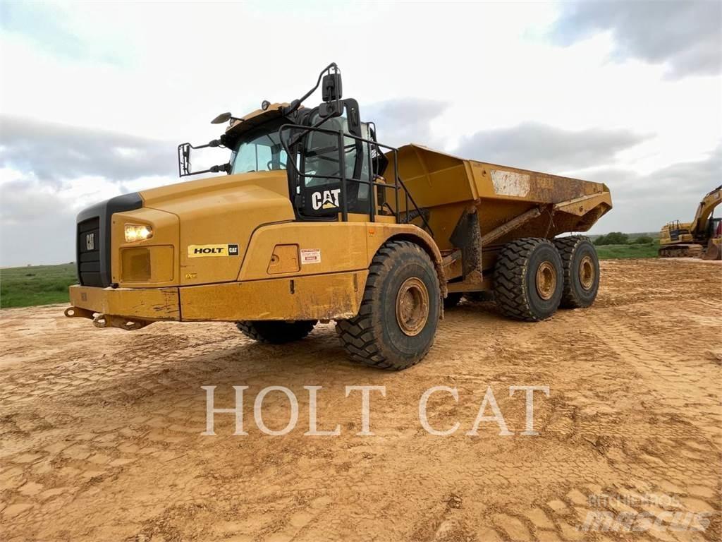 CAT 745-04 ساحبات مفصلية