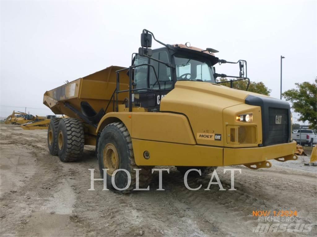 CAT 745-04 ساحبات مفصلية