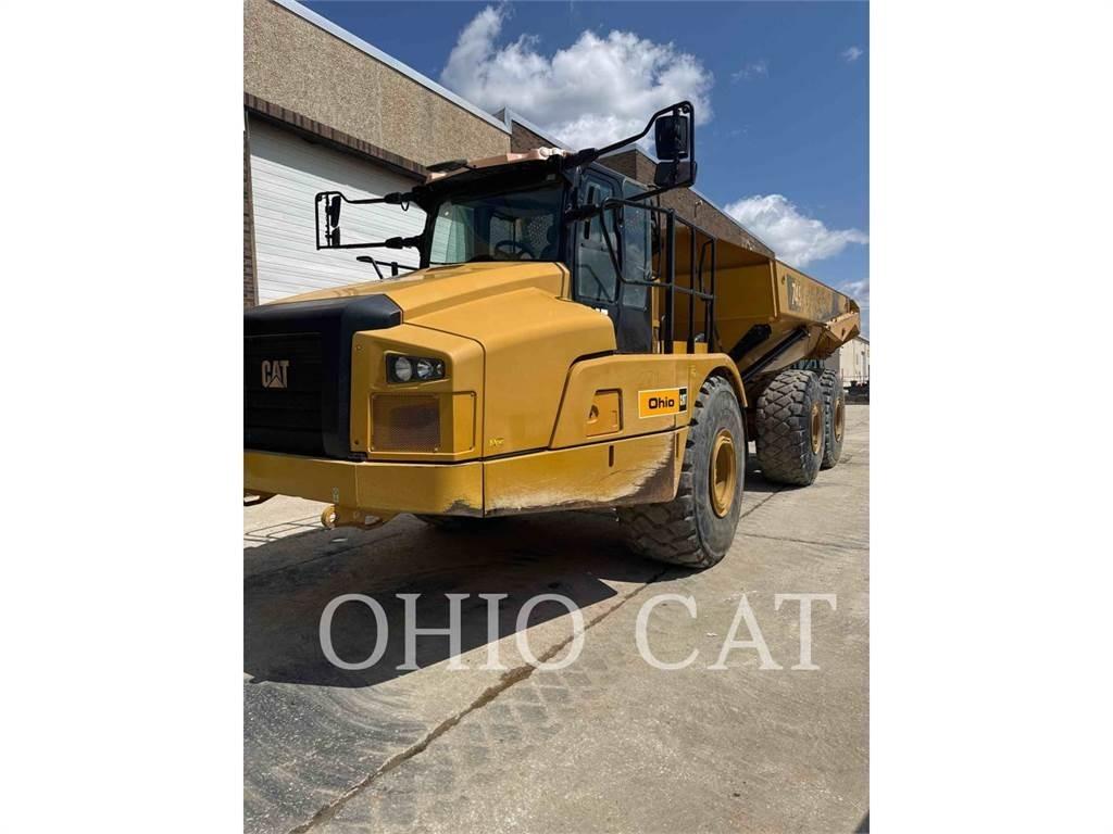 CAT 745-04 ساحبات مفصلية