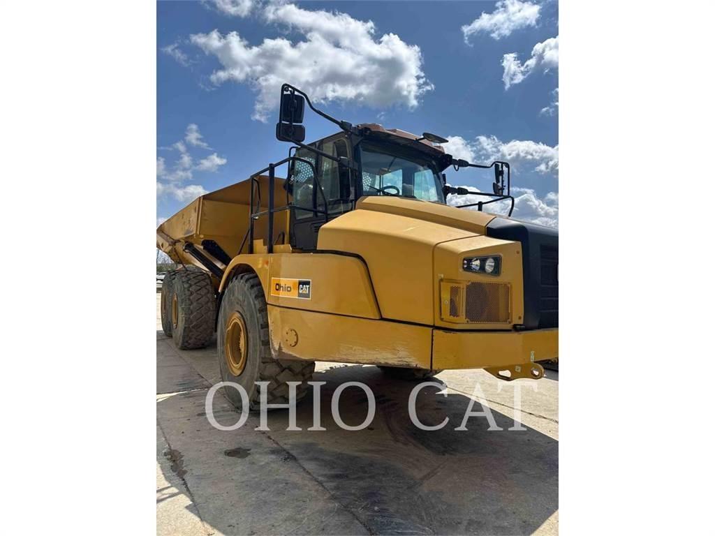 CAT 745-04 ساحبات مفصلية
