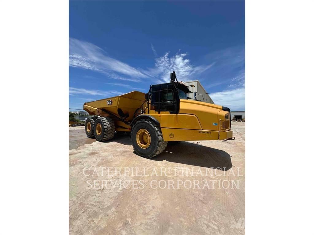 CAT 745-04 ساحبات مفصلية