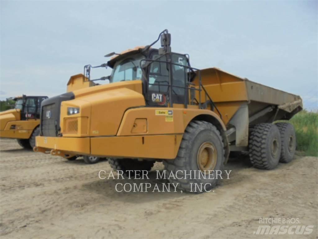 CAT 745-04 ساحبات مفصلية