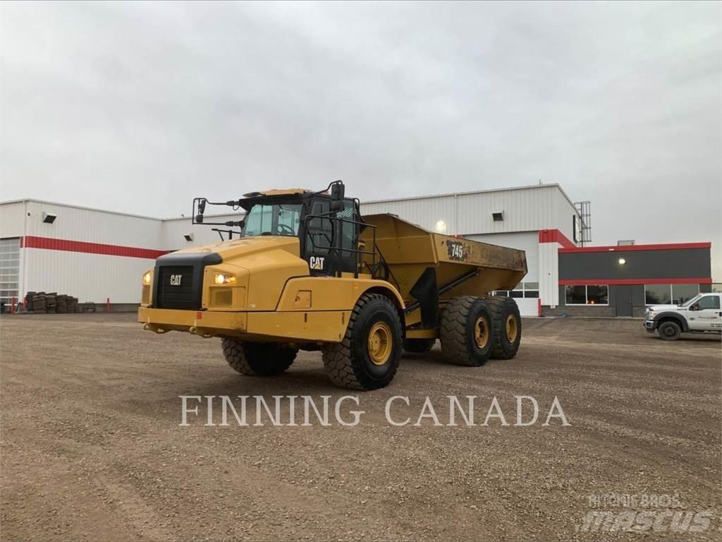 CAT 745-04 ساحبات مفصلية