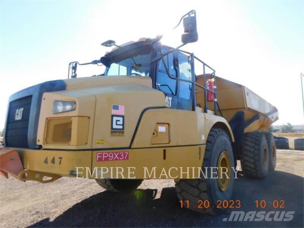 CAT 745-04 ساحبات مفصلية
