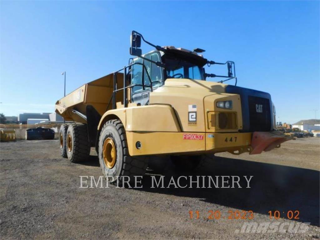 CAT 745-04 ساحبات مفصلية