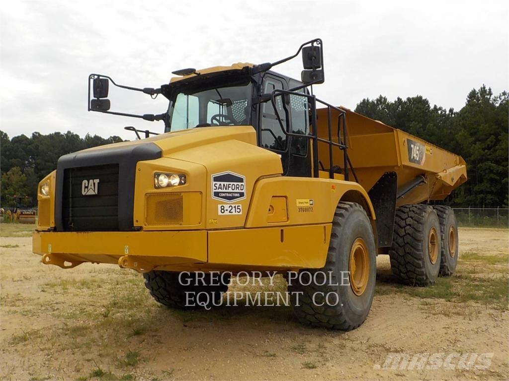 CAT 745-04 ساحبات مفصلية
