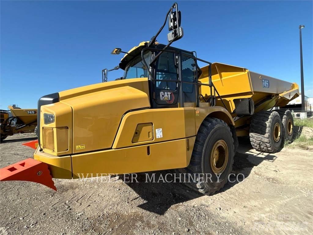 CAT 745 TG ساحبات مفصلية