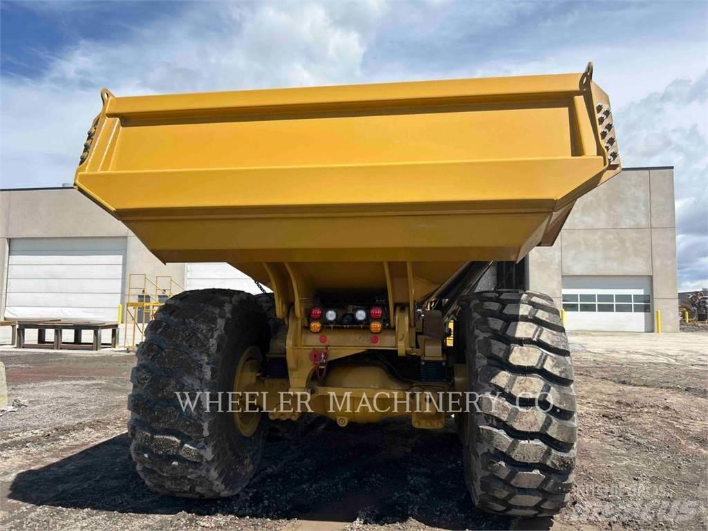 CAT 745 TG ساحبات مفصلية