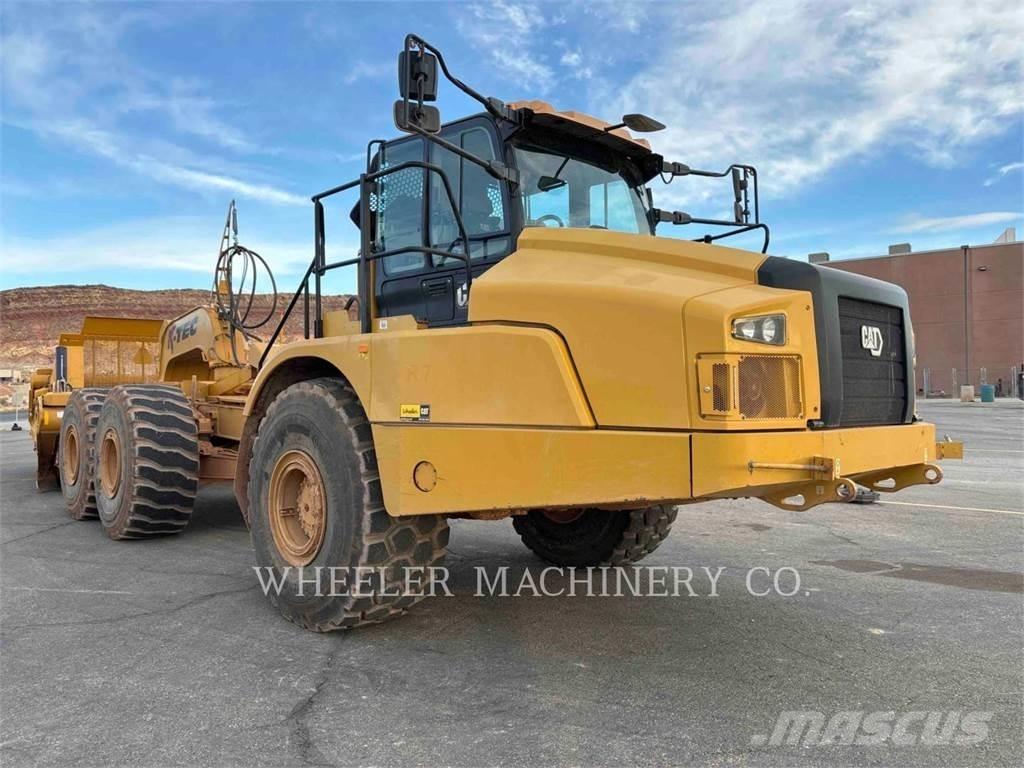 CAT 745 TG ساحبات مفصلية