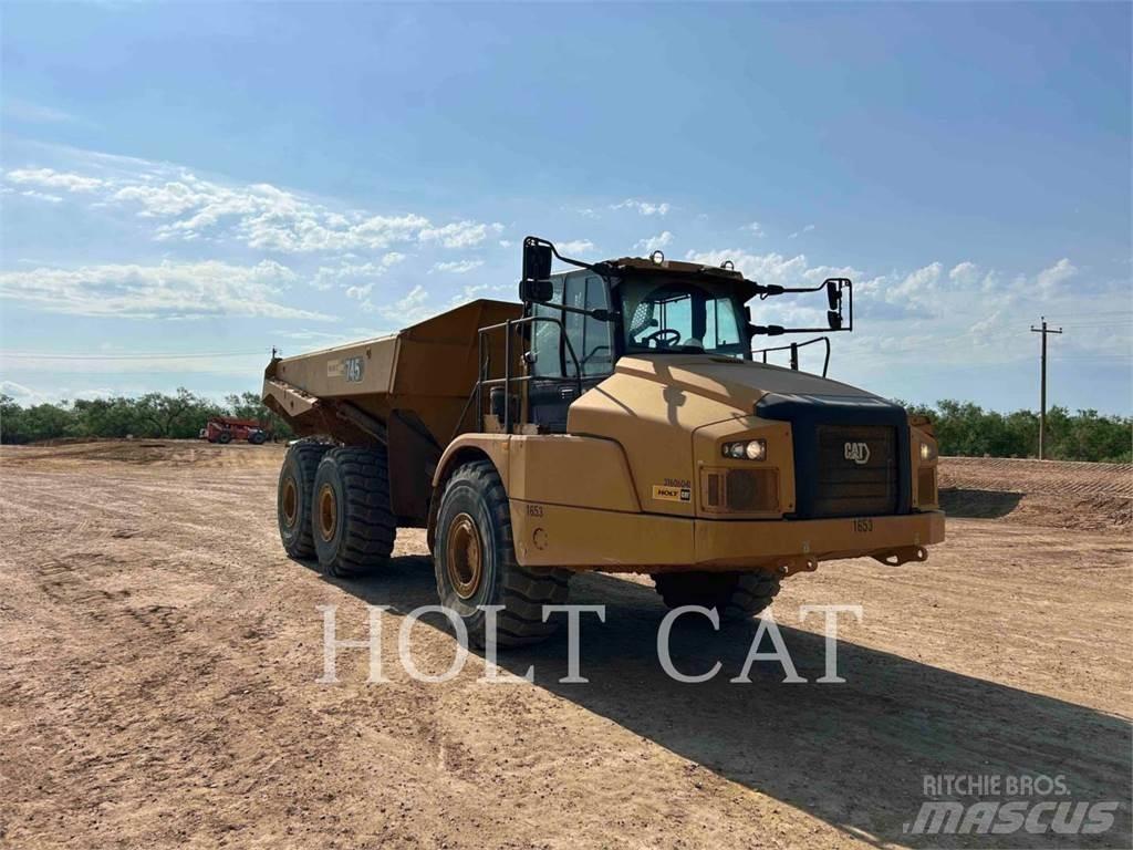 CAT 74504 ساحبات مفصلية