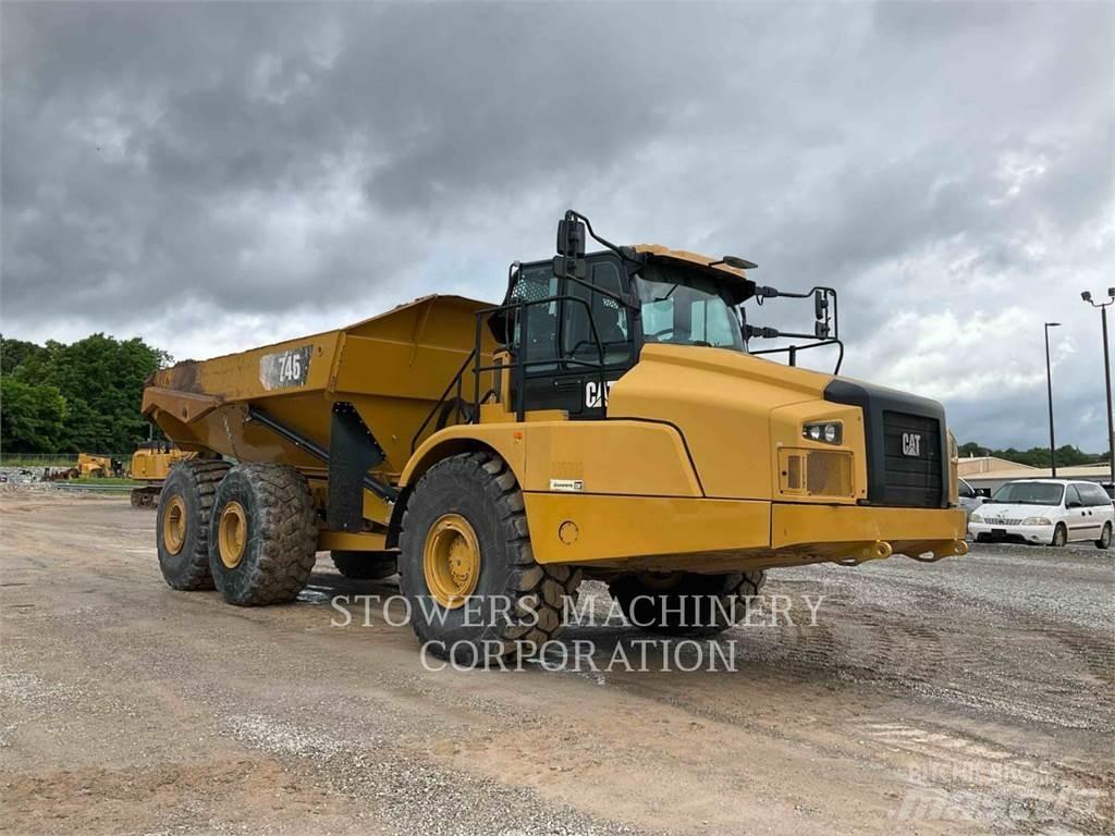 CAT 74504 ساحبات مفصلية
